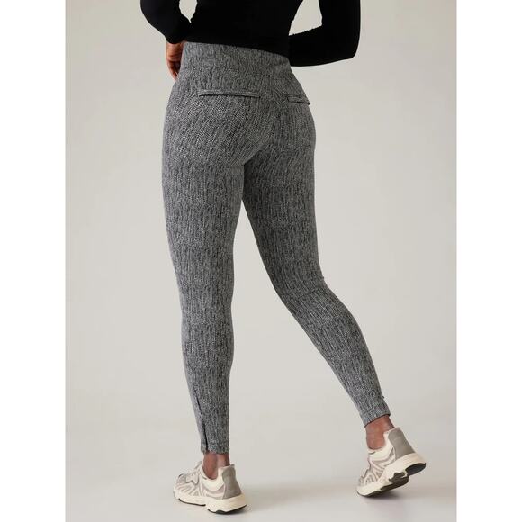 Athleta Women's M Black White Delancey Skyline Stretch Textured Leggings NWT - Picture 2 of 3